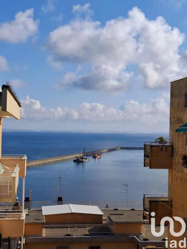 appartamento in vendita a Genova in zona Pegli