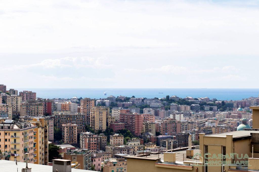appartamento in vendita a Genova in zona Marassi