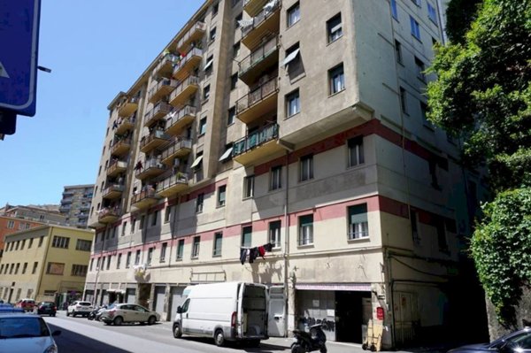 appartamento in vendita a Genova in zona Sampierdarena