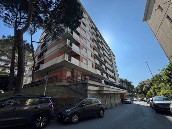 appartamento in vendita a Genova in zona Pegli