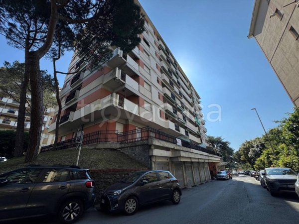 appartamento in vendita a Genova in zona Pegli