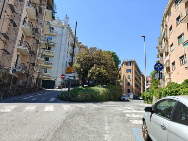 appartamento in vendita a Genova