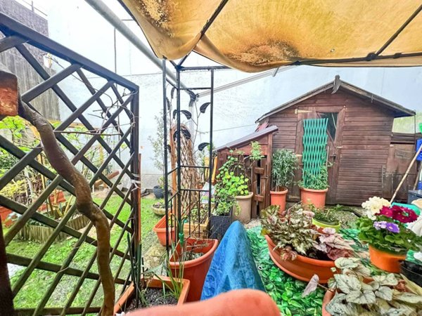 appartamento in vendita a Genova in zona San Gottardo/Sant'Eusebio