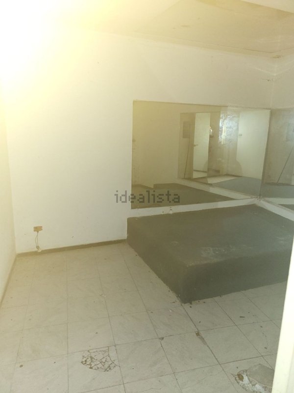 locale di sgombero in vendita a Genova in zona Centro Storico