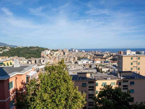 appartamento in vendita a Genova in zona Cornigliano