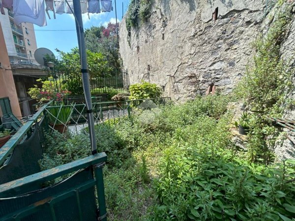 appartamento in vendita a Genova in zona Sampierdarena