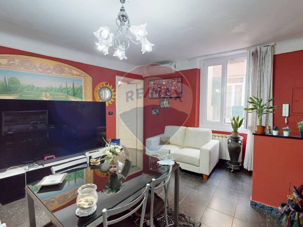 appartamento in vendita a Genova in zona Sampierdarena