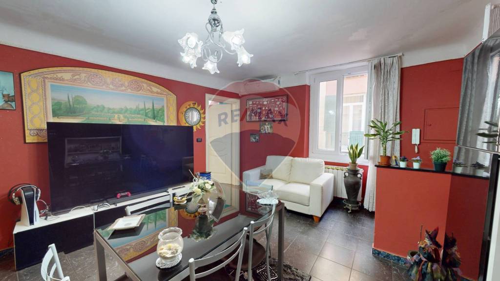 appartamento in vendita a Genova in zona Sampierdarena