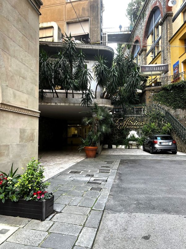 appartamento in vendita a Genova in zona Portoria / Piccapietra