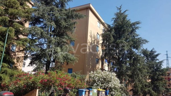 appartamento in vendita a Genova in zona Sestri Ponente