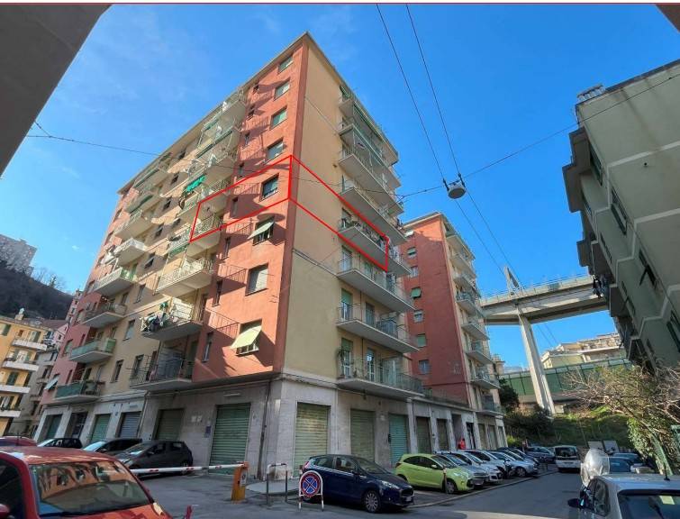 appartamento in vendita a Genova in zona Bolzaneto