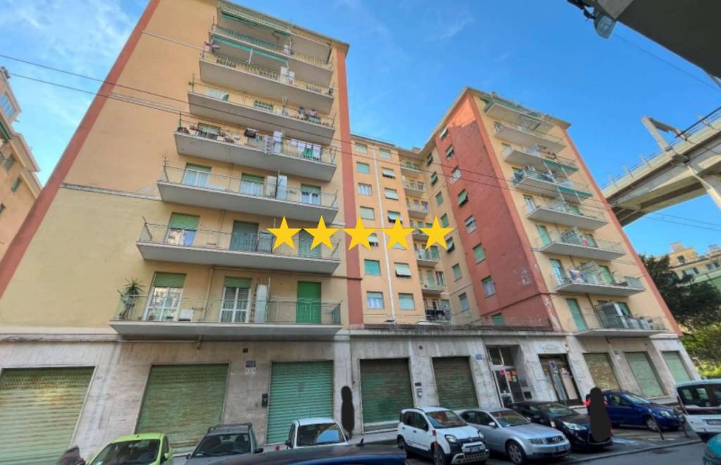appartamento in vendita a Genova in zona Bolzaneto