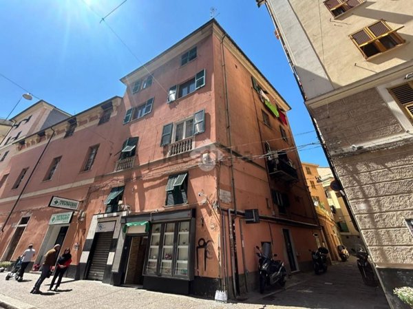 appartamento in vendita a Genova in zona Sampierdarena