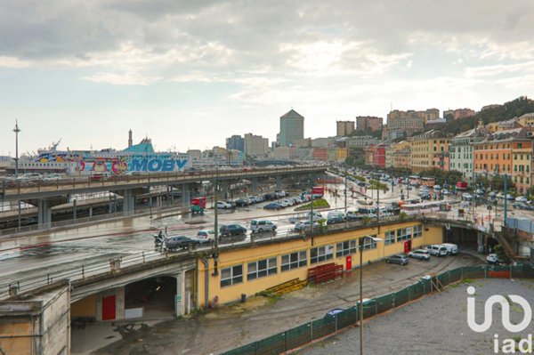 appartamento in vendita a Genova in zona Lagaccio / Granarolo