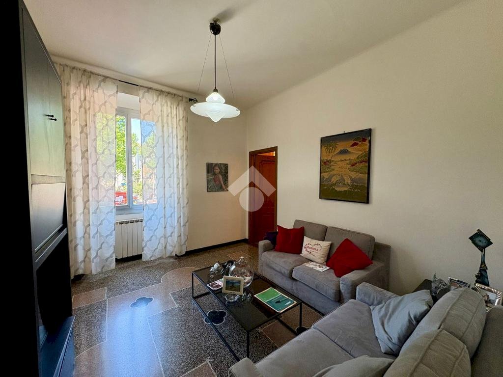 appartamento in vendita a Genova in zona Cornigliano
