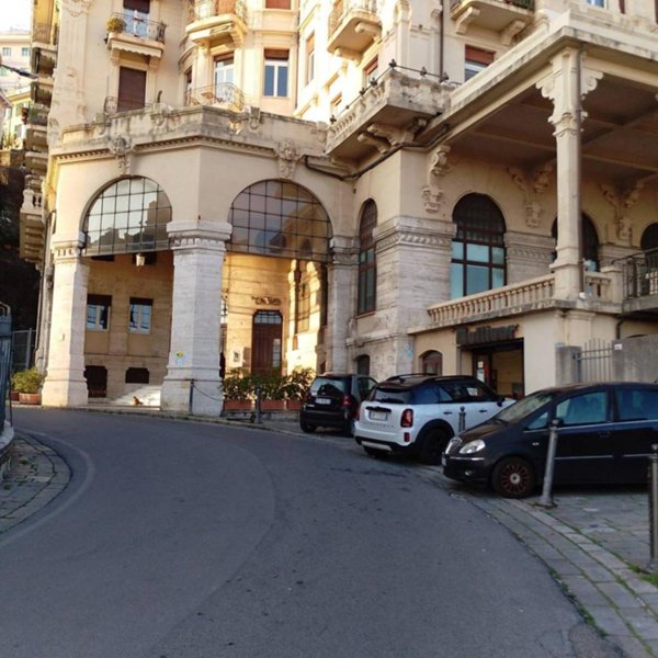 appartamento in vendita a Genova in zona DiNegro