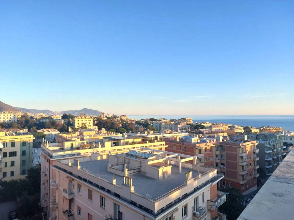 appartamento in vendita a Genova in zona Albaro