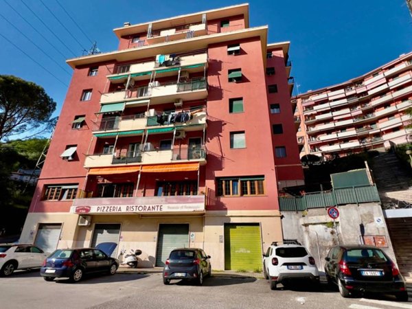 appartamento in vendita a Genova in zona Struppa