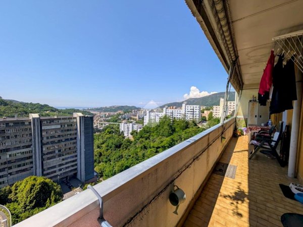 appartamento in vendita a Genova in zona Begato
