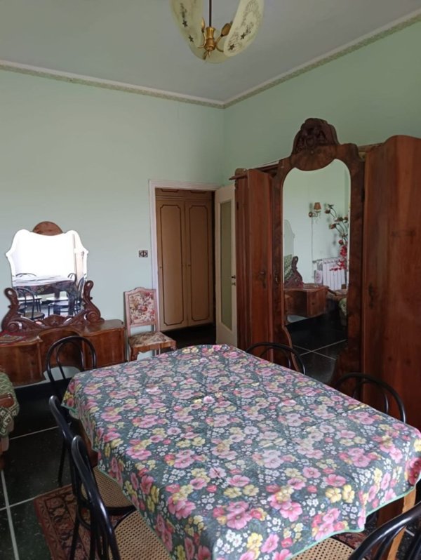 appartamento in vendita a Genova in zona Marassi