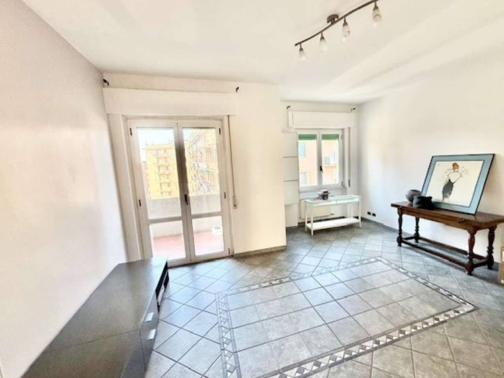 appartamento in vendita a Genova in zona Marassi