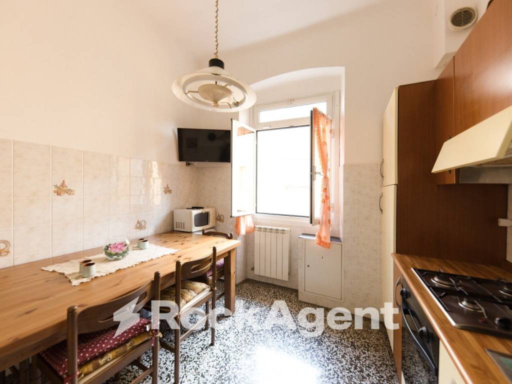 appartamento in vendita a Genova in zona Borzoli