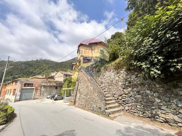 appartamento in vendita a Genova in zona Pegli