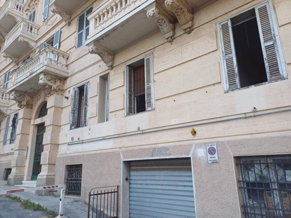 appartamento in vendita a Genova in zona DiNegro