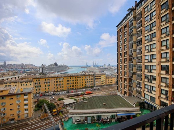 appartamento in vendita a Genova in zona DiNegro