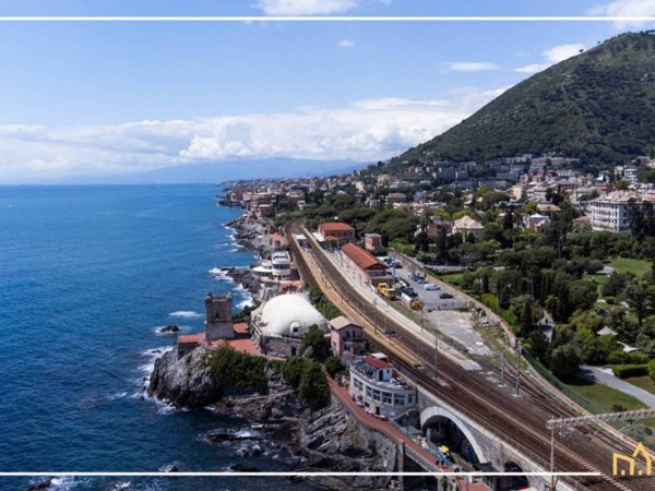appartamento in vendita a Genova in zona Nervi