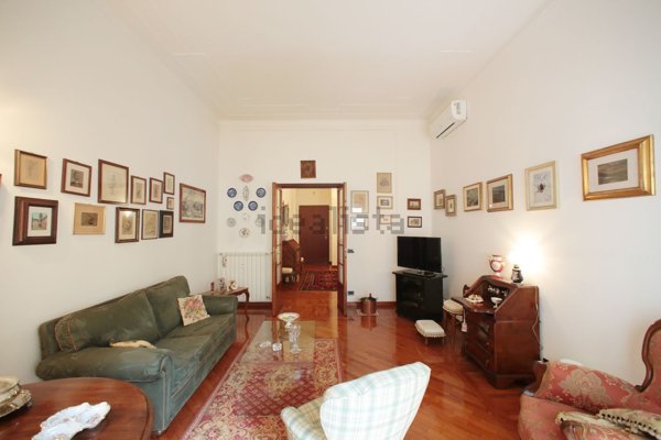 appartamento in vendita a Genova in zona Albaro