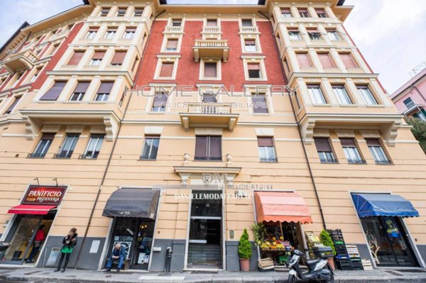 appartamento in vendita a Genova in zona Castelletto
