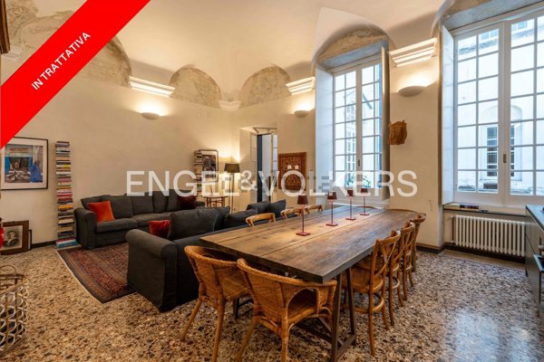 appartamento in vendita a Genova in zona Sottoripa / Maddalena / Molo