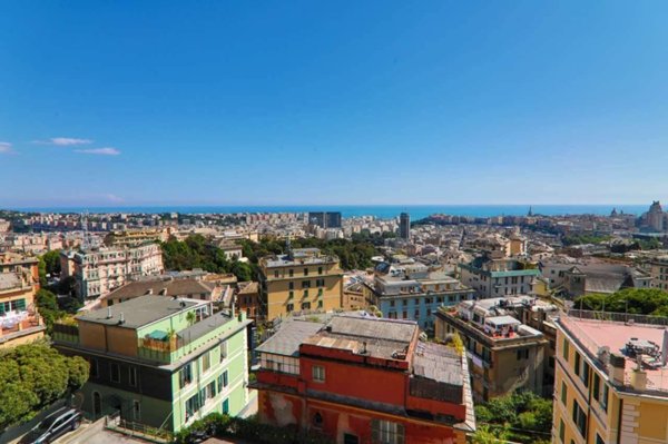 appartamento in vendita a Genova in zona Castelletto