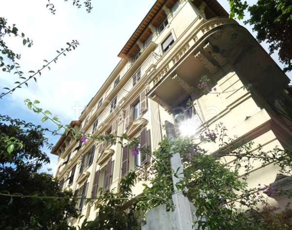 appartamento in vendita a Genova in zona Albaro