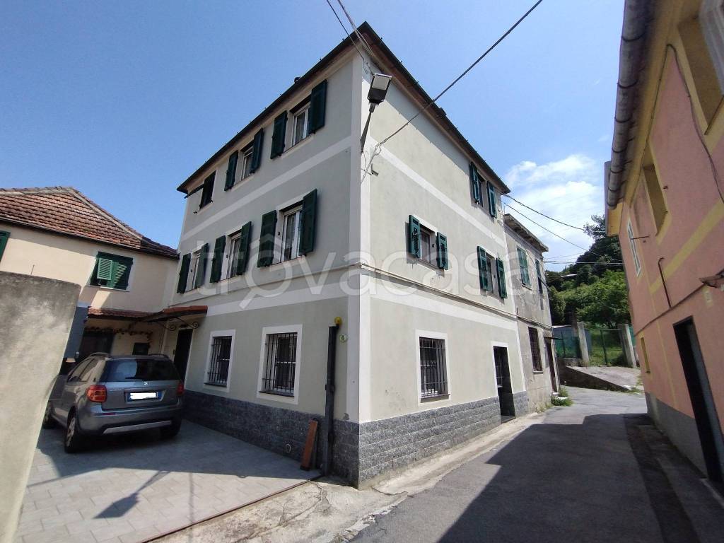 casa indipendente in vendita a Genova in zona Bolzaneto
