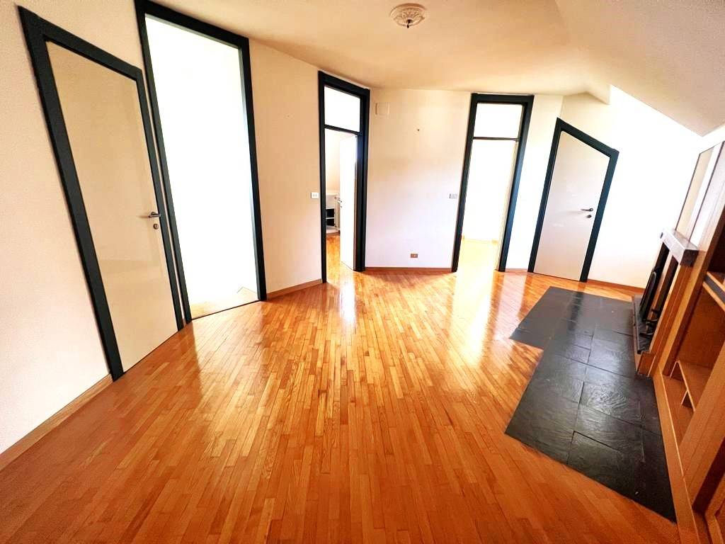 appartamento in vendita a Genova in zona Albaro