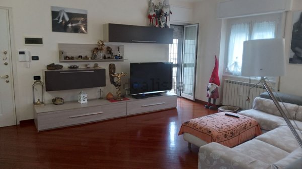 appartamento in vendita a Genova in zona Pegli