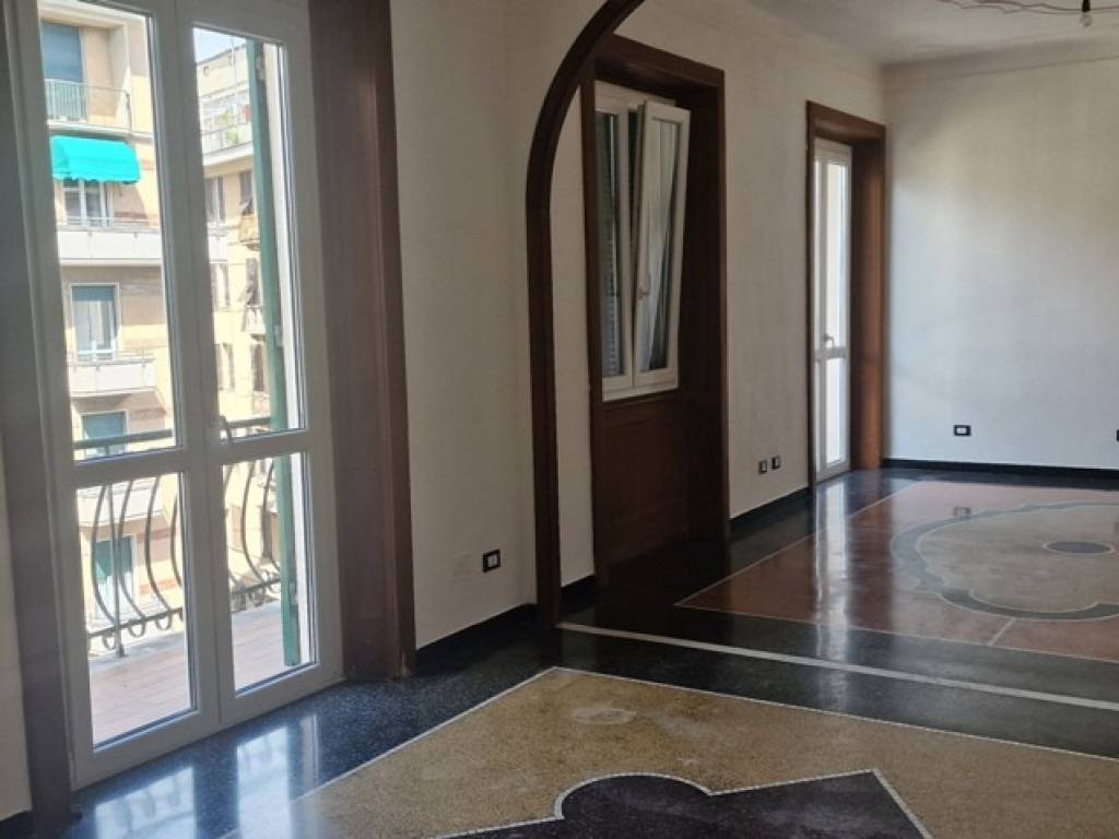 appartamento in vendita a Genova in zona Sampierdarena