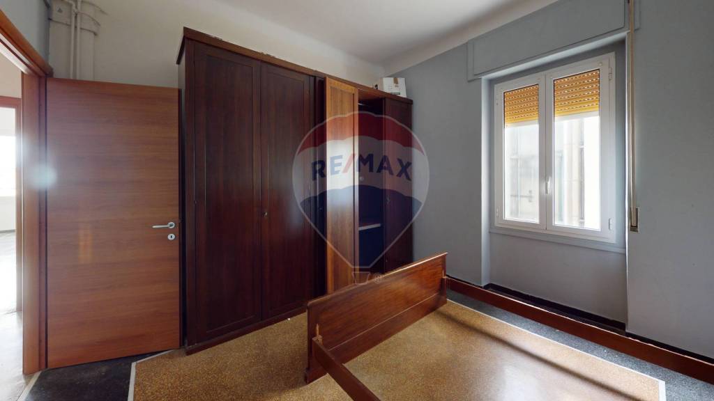 appartamento in vendita a Genova in zona Rivarolo