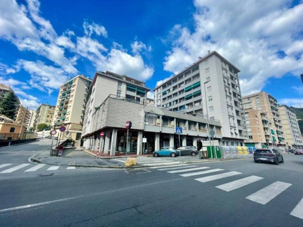 appartamento in vendita a Genova in zona Molassana