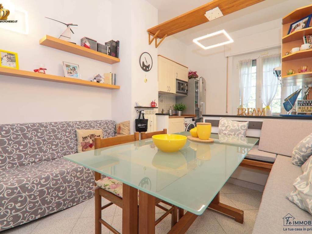 appartamento in vendita a Genova in zona Marassi