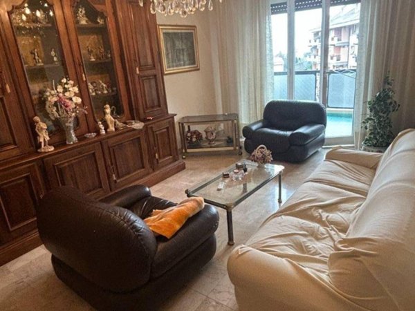 appartamento in vendita a Genova in zona Pegli