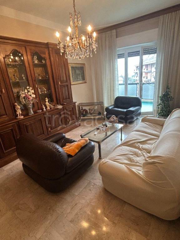 appartamento in vendita a Genova in zona Pegli