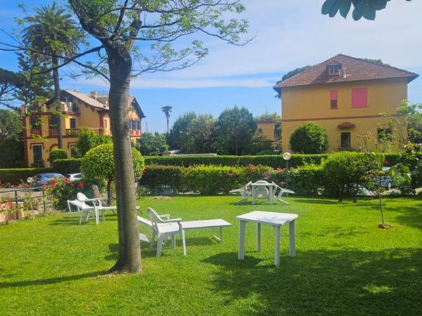 appartamento in vendita a Genova in zona Nervi