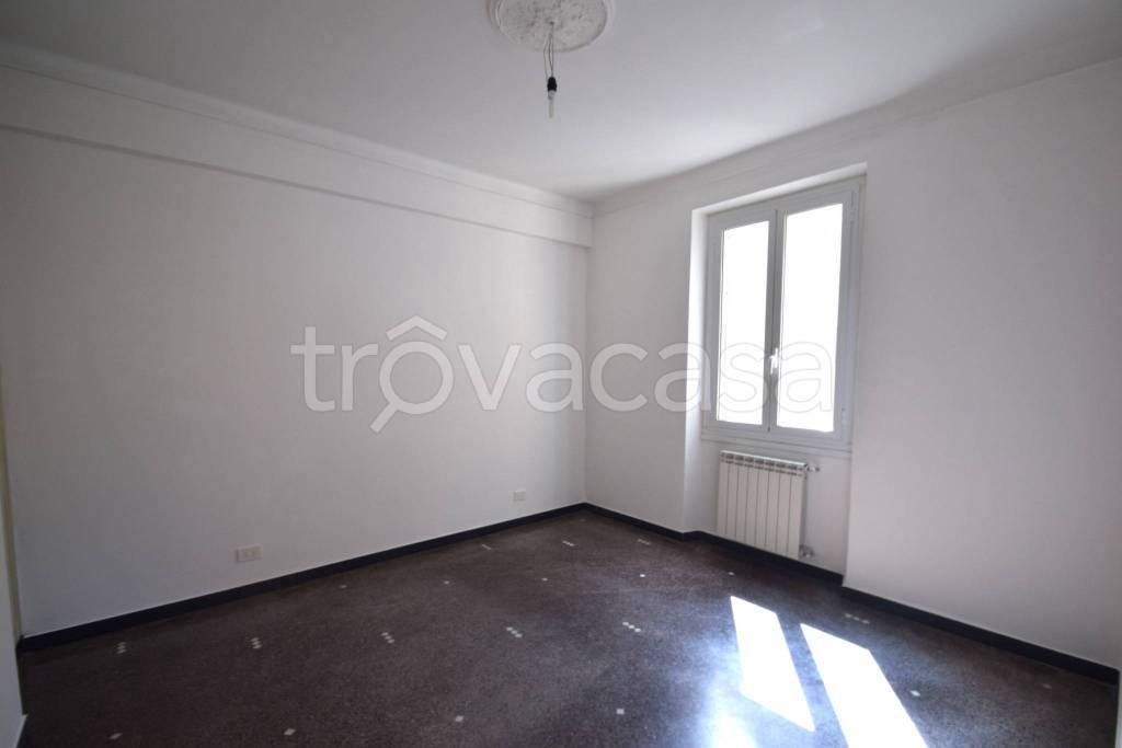 appartamento in vendita a Genova in zona Palmaro / Pra'