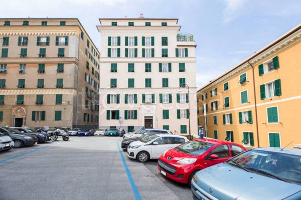appartamento in vendita a Genova in zona Carignano