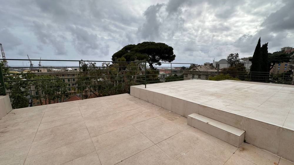 appartamento in vendita a Genova