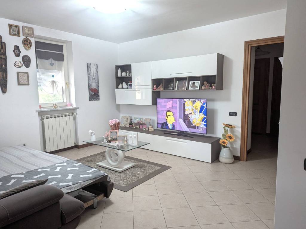 appartamento in vendita a Genova in zona Rivarolo