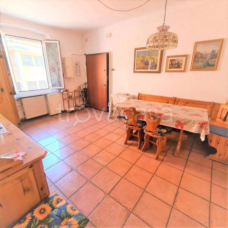 appartamento in vendita a Genova in zona Sampierdarena